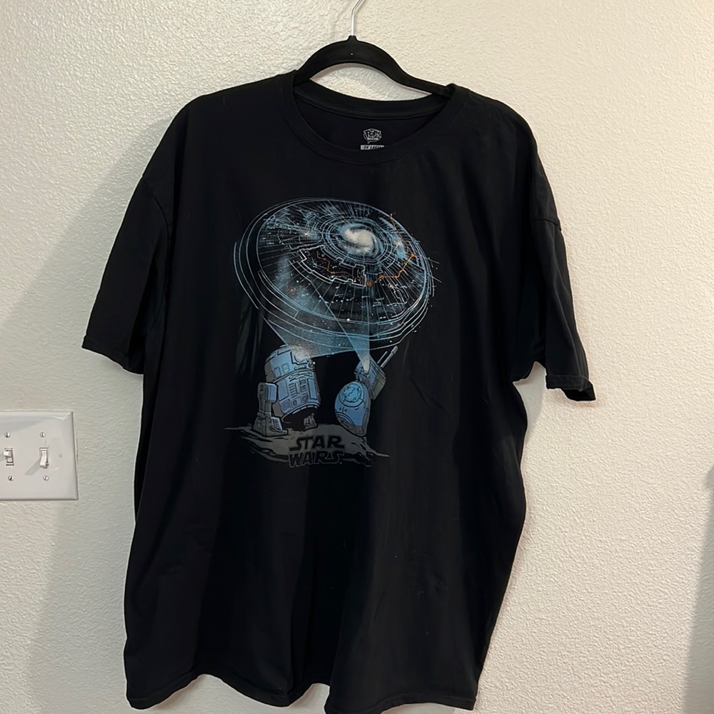 Star Wars droid Funko Tee